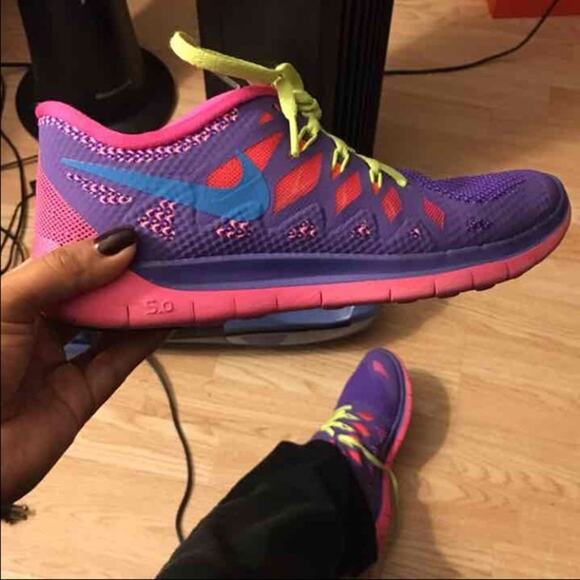 Nike running shoes - Picture 2 of 4